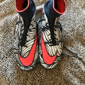 Nike Hyper Venom Soccer Cleats